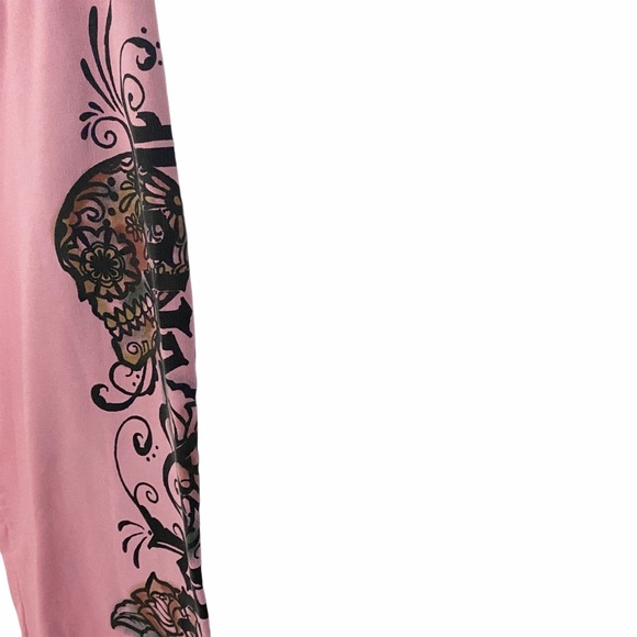 HTF: Lucky Brand ☘︎︎ Tattoo Skull Los Angeles Cropped Sweatpants ☘︎︎ Pink Ombre - Picture 8 of 17